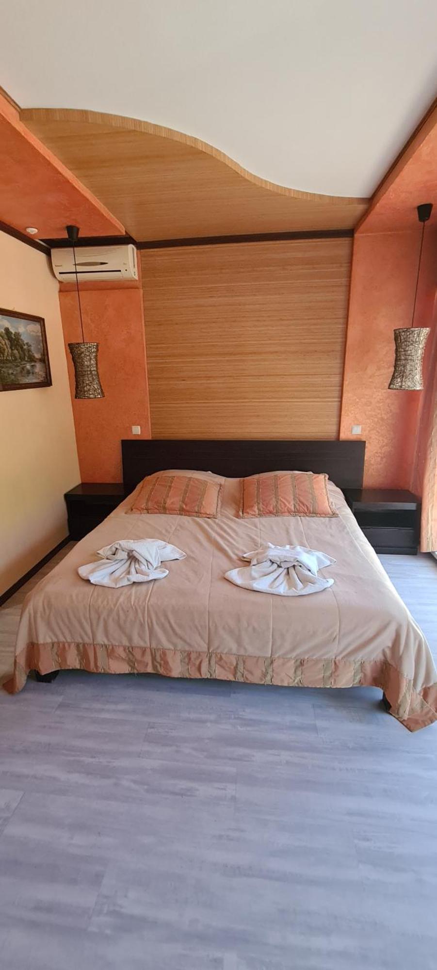 Mishyn-City Hotel Dobrovlyany エクステリア 写真