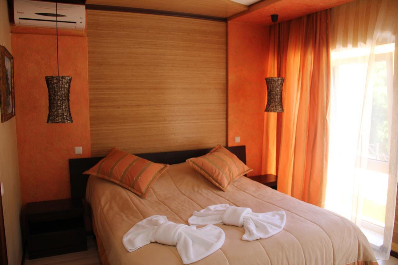 Mishyn-City Hotel Dobrovlyany エクステリア 写真